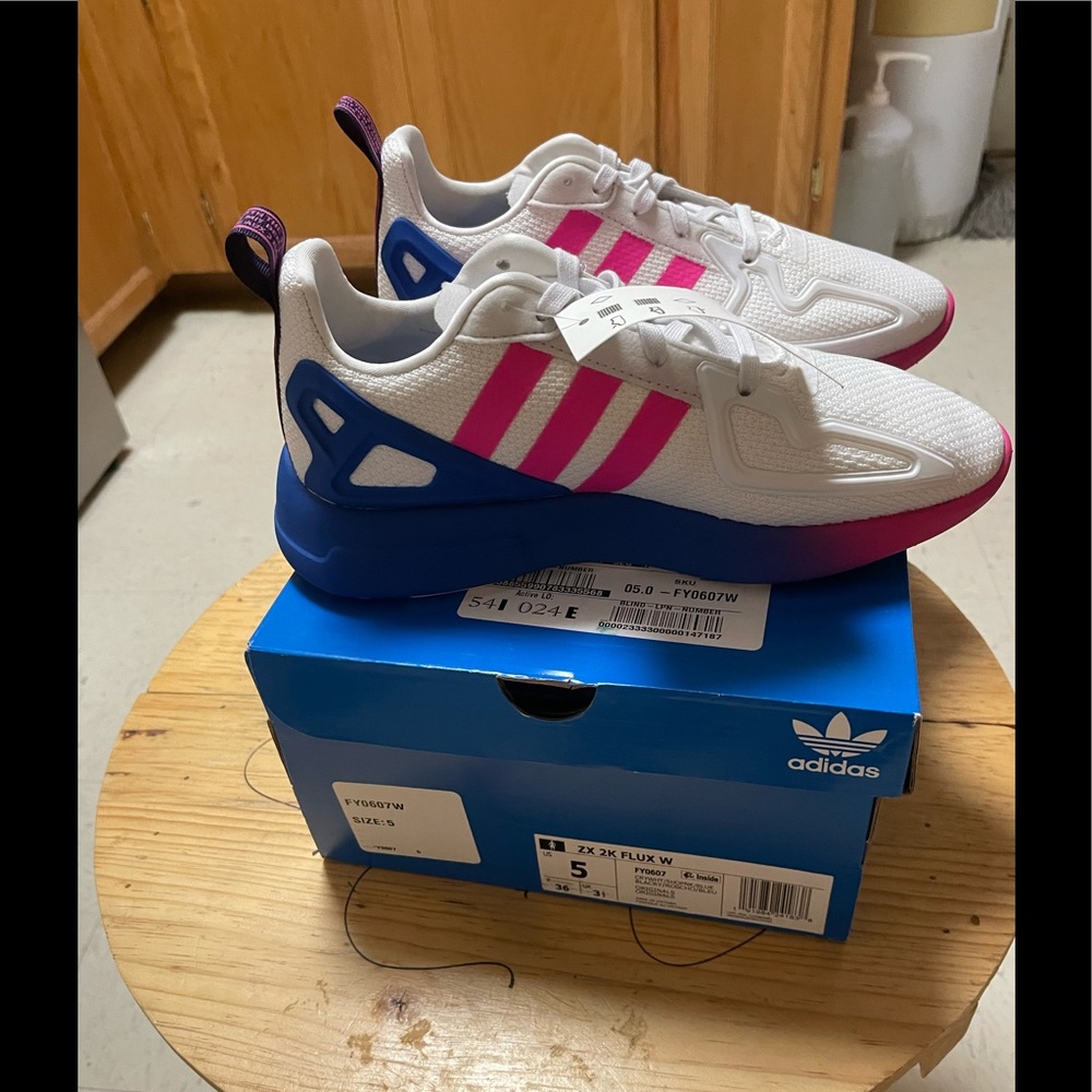 NIB Women’s Adidas ZX 2K Flux Gradient Sole - White Shock Pink 2020 Sz 5